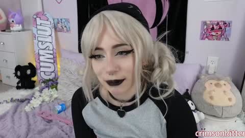 Crimson Kitten online show from 20, 1, 2025