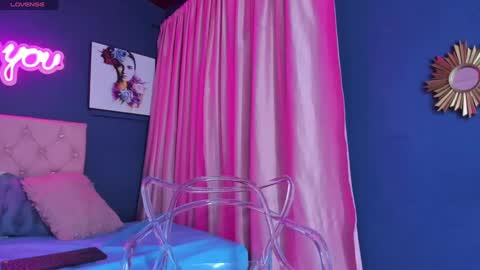 Cris Evanz online show from 14, 9, 2025