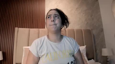 criss  spiicy online show from 8, 3, 2026