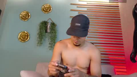 criss_hardcock_ online show from 16, 5, 2026
