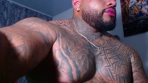 criss_zanders202 online show from 21, 5, 2026