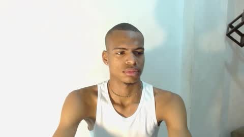 Snapshot of criss_zuri chatting on 9, 10, 2025 criss_zuri online show from 9, 10, 2025
