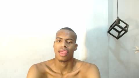 Snapshot of criss_zuri chatting on 16, 10, 2025 criss_zuri online show from 16, 10, 2025