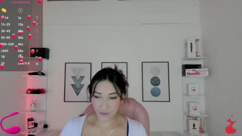 Cristal online show from 12, 1, 2025