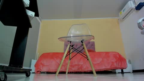 Snapshot of cristal_crossfit chatting on 2, 3, 2026 Cristal online show from 2, 3, 2026