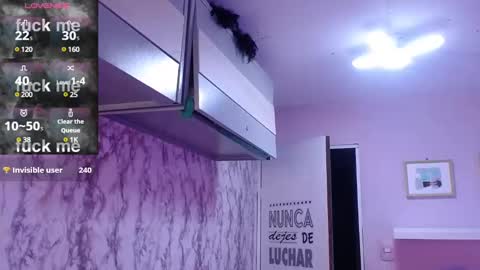 Snapshot of cristal_horny19 chatting on 24, 1, 2025 Milena online show from 24, 1, 2025