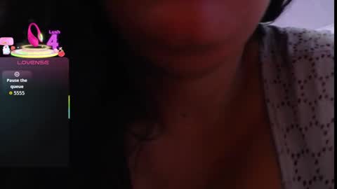 Snapshot of cristal_horny19 chatting on 17, 10, 2025 Milena online show from 17, 10, 2025