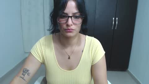 Cristal online show from 10, 1, 2025