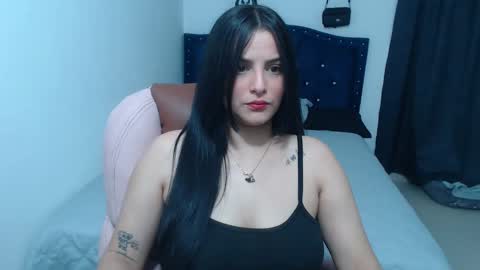 Cristal online show from 23, 2, 2025