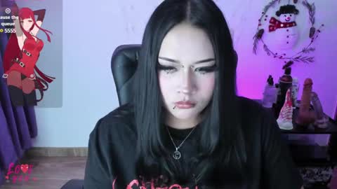 Snapshot of cristal_kosh chatting on 4, 1, 2025 Cris online show from 4, 1, 2025