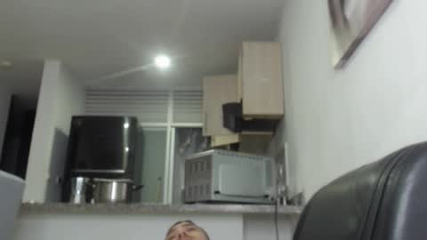 Snapshot of cristal_loverss chatting on 26, 3, 2026 cristal beautiful online show from 26, 3, 2026