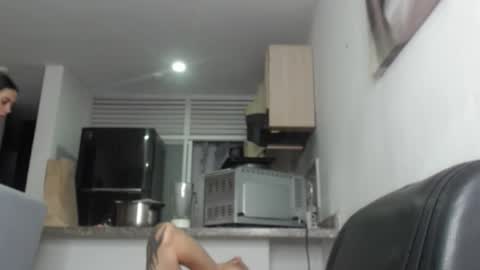 Snapshot of cristal_loverss chatting on 28, 3, 2026 cristal beautiful online show from 28, 3, 2026