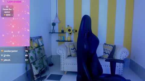 Cristal online show from 3, 1, 2025