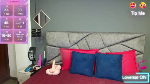 Snapshot of cristalmillf chatting on 30, 1, 2025 CRISTAL MILF online show from 30, 1, 2025