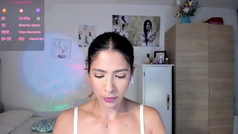 Snapshot of cristalmunez chatting on 16, 11, 2025 cristal online show from 16, 11, 2025