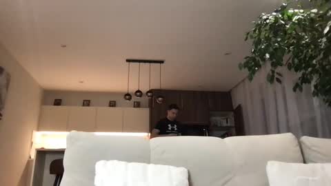 Snapshot of cristianovilla chatting on 30, 1, 2025 CristianoHailey online show from 30, 1, 2025