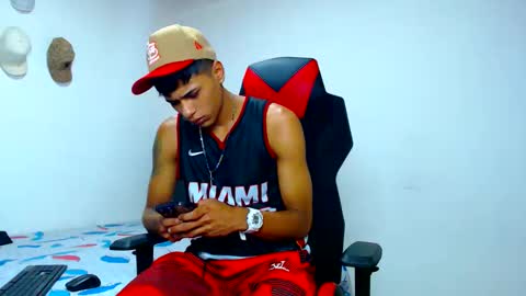 cristian online show from 13, 4, 2026