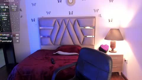 Snapshot of cristie_ortiz chatting on 28, 1, 2025 Cristina online show from 28, 1, 2025