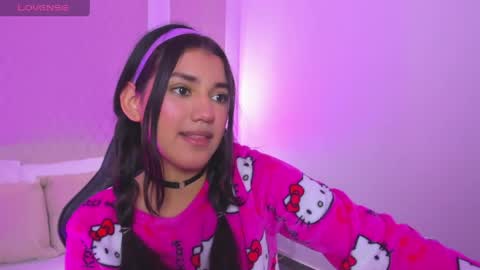 C R I S T I N online show from 5, 4, 2026