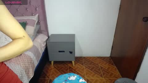 Snapshot of cristin_doll chatting on 11, 1, 2025 cristina online show from 11, 1, 2025