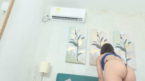 Snapshot of cristina_aznar chatting on 17, 7, 2026 Cris online show from 17, 7, 2026