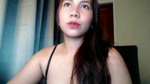 Snapshot of cristinavalerie chatting on 20, 10, 2025 Cristina Valerie online show from 20, 10, 2025