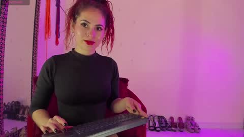 Snapshot of cristinsmith chatting on 13, 2, 2025 Cristin online show from 13, 2, 2025