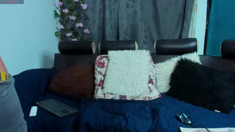 Cristofer online show from 9, 10, 2025