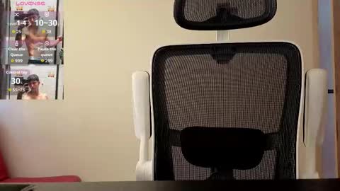 Snapshot of cristopher23_ chatting on 24, 10, 2025 cristopher23 online show from 24, 10, 2025