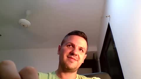 cristopher3042 online show from 19, 11, 2025