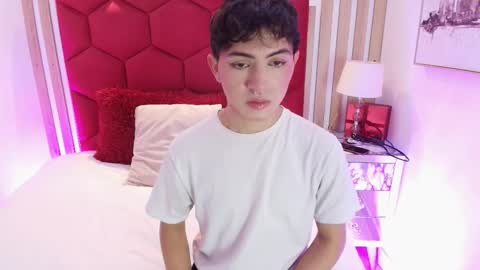 Cristopher  online show from 24, 3, 2026