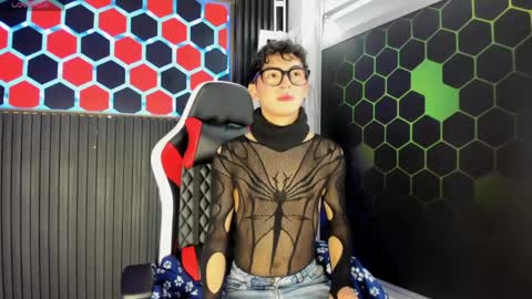 Cristopher  online show from 18, 4, 2026