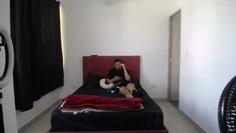 crisyoha4020 online show from 23, 11, 2025