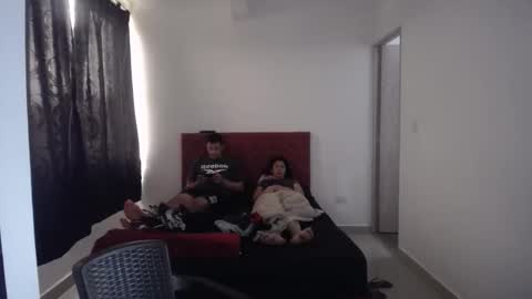 crisyoha4020 online show from 24, 11, 2025