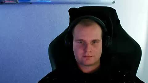 Snapshot of croissant911 chatting on 4, 11, 2025 Anderson online show from 4, 11, 2025