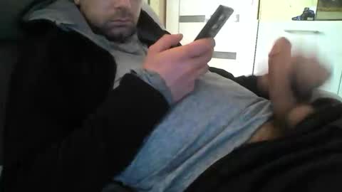 crosik1908 online show from 27, 1, 2025