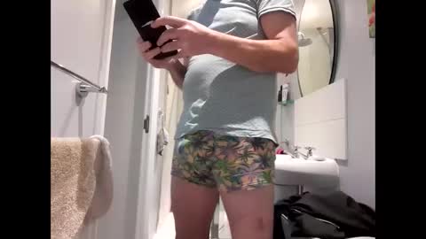 Snapshot of croup45 chatting on 3, 12, 2024 croup45 online show from 3, 12, 2024