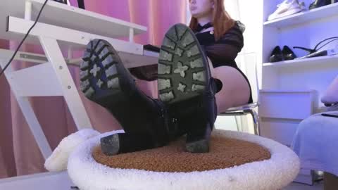 Snapshot of cruel_siren chatting on 17, 11, 2025 Cruel Siren online show from 17, 11, 2025