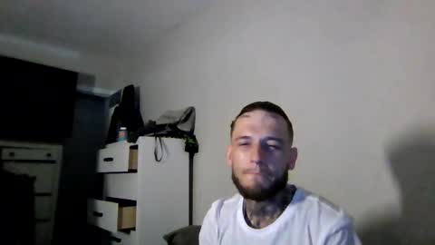 cruz815 online show from 19, 4, 2026