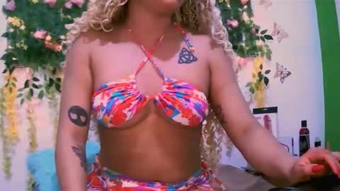 crysrus online show from 11, 11, 2025