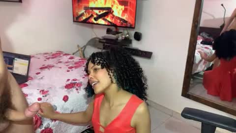 Snapshot of crystal5358 chatting on 5, 12, 2025 crystal5358 online show from 5, 12, 2025