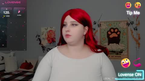 Snapshot of crystal__chris chatting on 28, 10, 2025 Chris online show from 28, 10, 2025