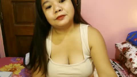 Snapshot of crystal_april chatting on 26, 4, 2026 Crys online show from 26, 4, 2026