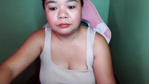 Snapshot of crystal_april chatting on 19, 5, 2026 Crys online show from 19, 5, 2026