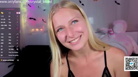 Snapshot of crystal_blond chatting on 21, 10, 2025 Crystal online show from 21, 10, 2025