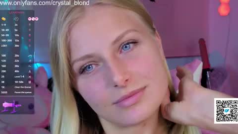 Snapshot of crystal_blond chatting on 30, 10, 2025 Crystal online show from 30, 10, 2025