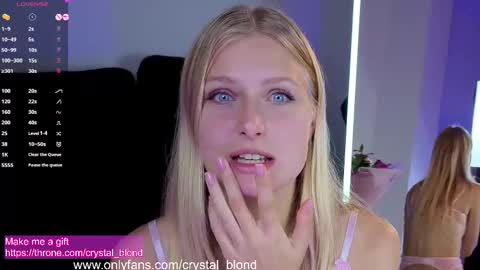 Snapshot of crystal_blond chatting on 24, 11, 2025 Crystal online show from 24, 11, 2025