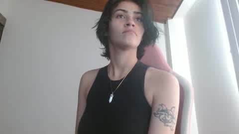 Crystal Blaze online show from 20, 9, 2025