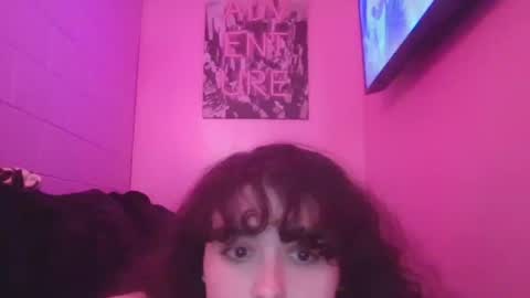 crystalhouse444 online show from 5, 7, 2026