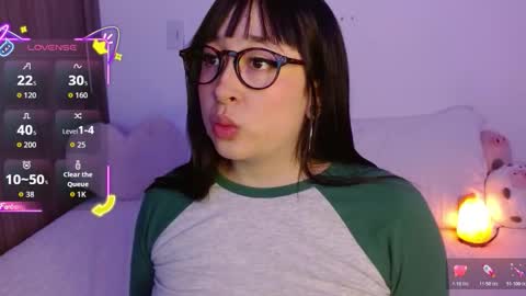 Olivia  online show from 24, 10, 2025